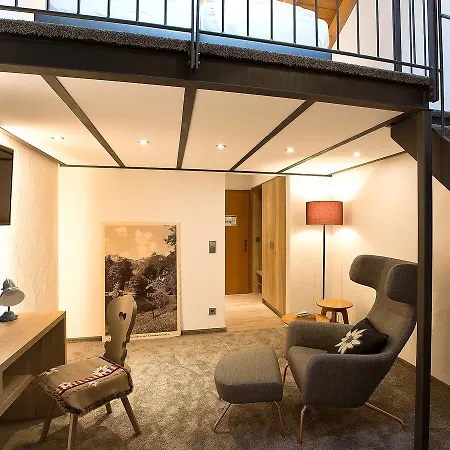 Elements Christlessee 4*