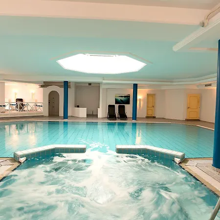 Elements Christlessee Hotell 4*