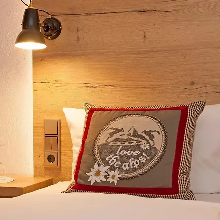 Hotell Elements Christlessee