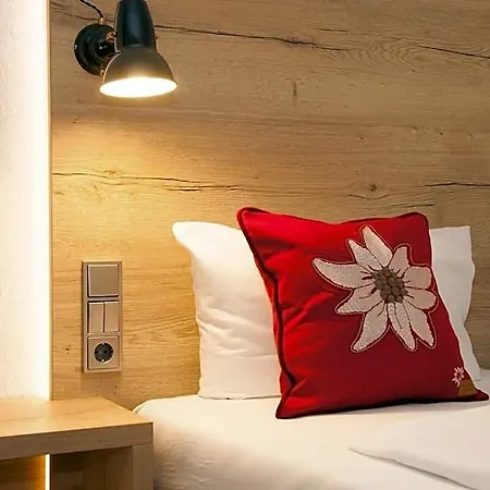 Elements Christlessee Hotell 4*