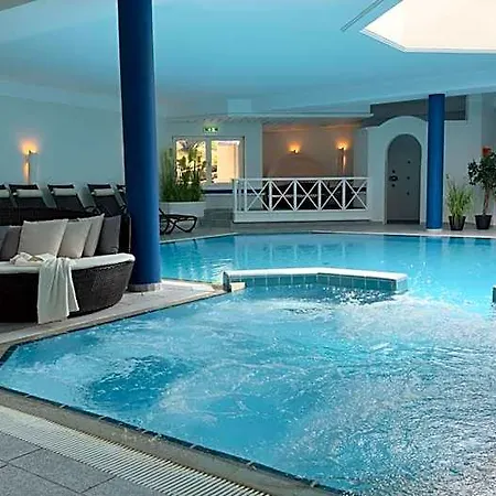 Elements Christlessee Hotell 4*